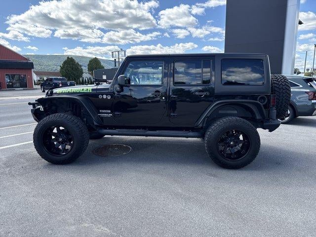 2014 Jeep Wrangler Unlimited 4WD 4dr Sport