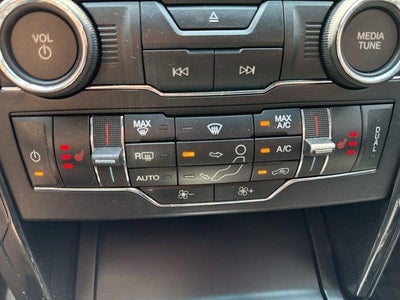 2016 Ford Explorer 4WD 4dr XLT