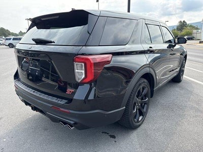 2022 Ford Explorer ST 4WD