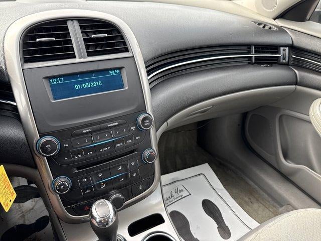 2015 Chevrolet Malibu 4dr Sdn LS w/1FL