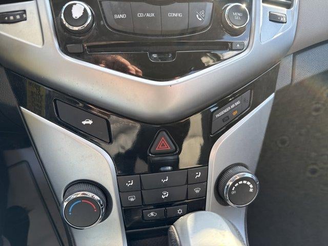 2016 Chevrolet Cruze Limited Sedan LS (Automatic)