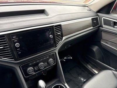 2022 Volkswagen Atlas 2.0T SE w/Technology 4MOTION