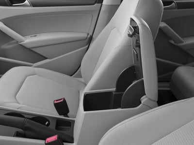 2017 Volkswagen Passat R-Line w/Comfort Pkg Auto