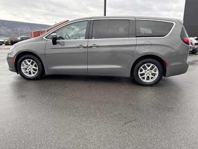 2023 Chrysler Pacifica Touring L FWD