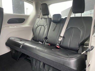 2024 Chrysler Pacifica Touring L FWD