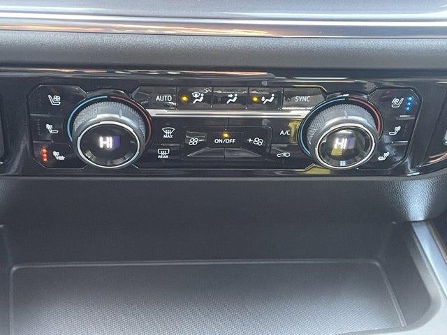 2024 Chevrolet Silverado 1500 Crew Cab Short Box 4-Wheel Drive High Country