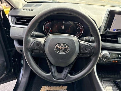 2025 Toyota RAV4 XLE AWD (Natl)