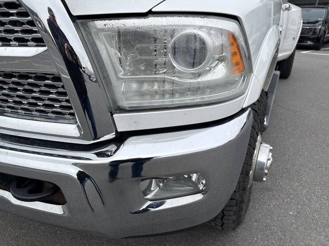 2015 RAM 3500 4WD Crew Cab 8 Ft Box Laramie
