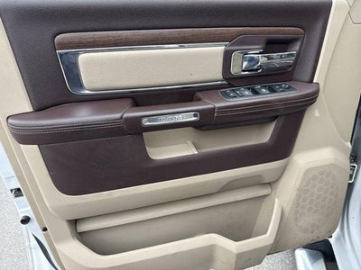 2015 RAM 3500 4WD Crew Cab 8 Ft Box Laramie