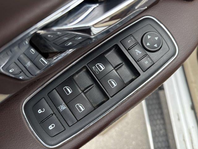 2015 RAM 3500 4WD Crew Cab 8 Ft Box Laramie