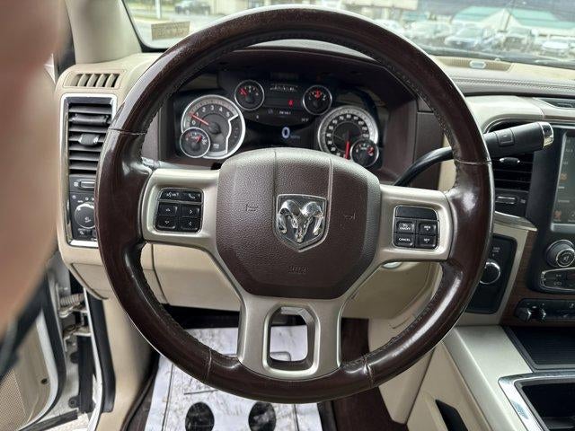 2015 RAM 3500 4WD Crew Cab 8 Ft Box Laramie