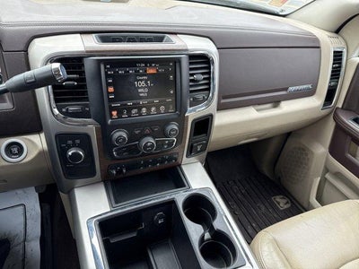 2015 RAM 3500 4WD Crew Cab 8 Ft Box Laramie