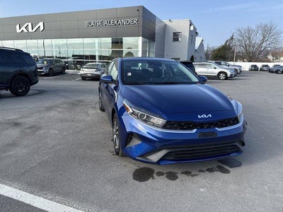 2023 Kia Forte LXS IVT