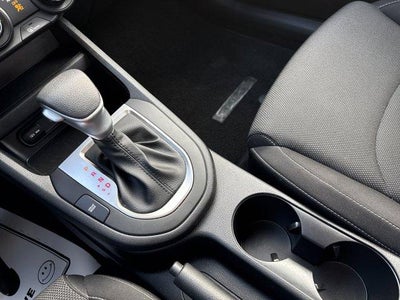 2023 Kia Forte LXS IVT