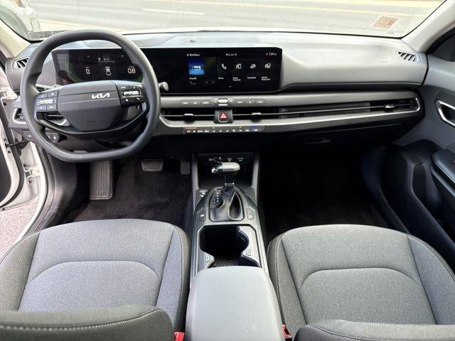 2025 Kia K4 LX FWD