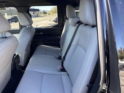 2026 Toyota Tacoma 4WD 4WD Limited Hybrid Double Cab 5' Bed AT (Natl)
