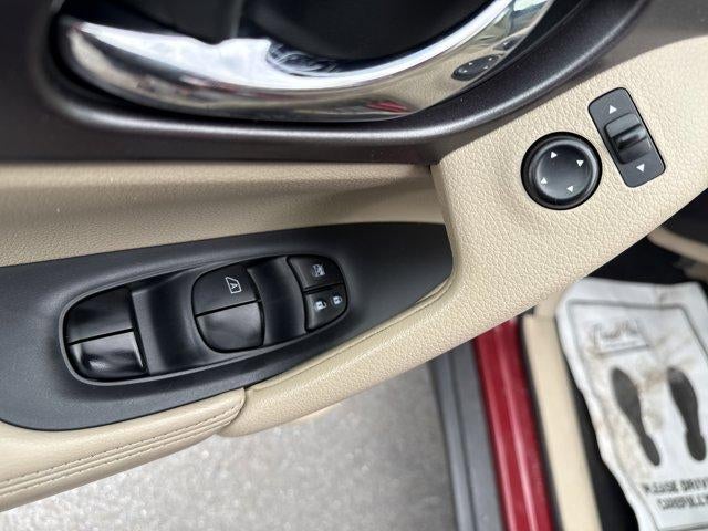 2015 Nissan Rogue AWD 4dr S