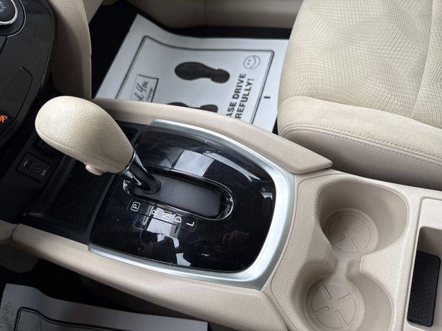 2015 Nissan Rogue AWD 4dr S