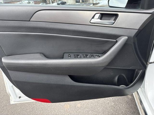 2017 Hyundai SONATA Sport 2.0T w/Black