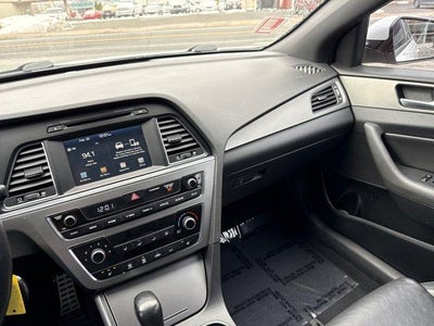 2017 Hyundai SONATA Sport 2.0T w/Black