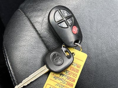 2011 Toyota Highlander 4WD 4dr V6 SE (Natl)