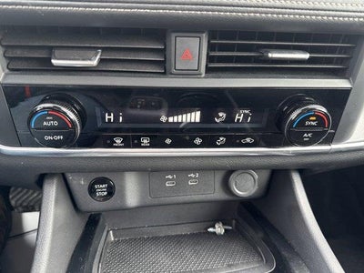 2024 Nissan Rogue AWD SV