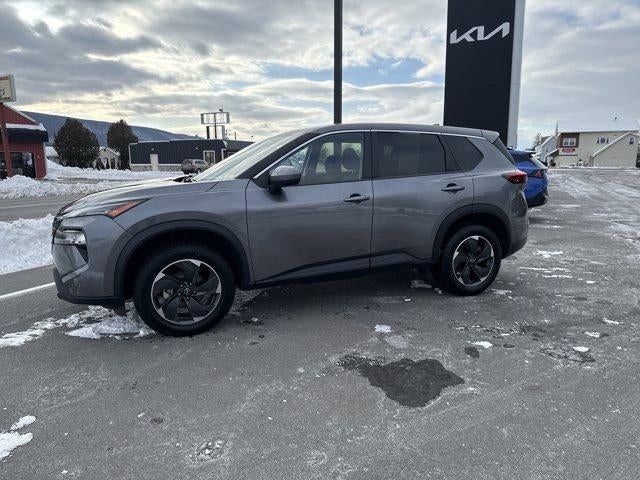 2024 Nissan Rogue AWD SV