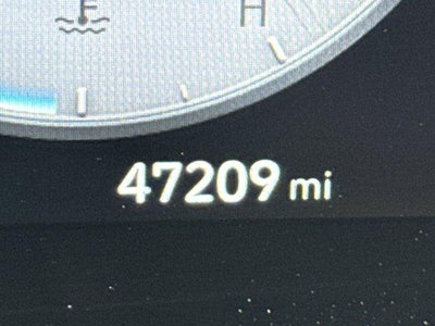 2025 Hyundai ELANTRA SEL Convenience IVT