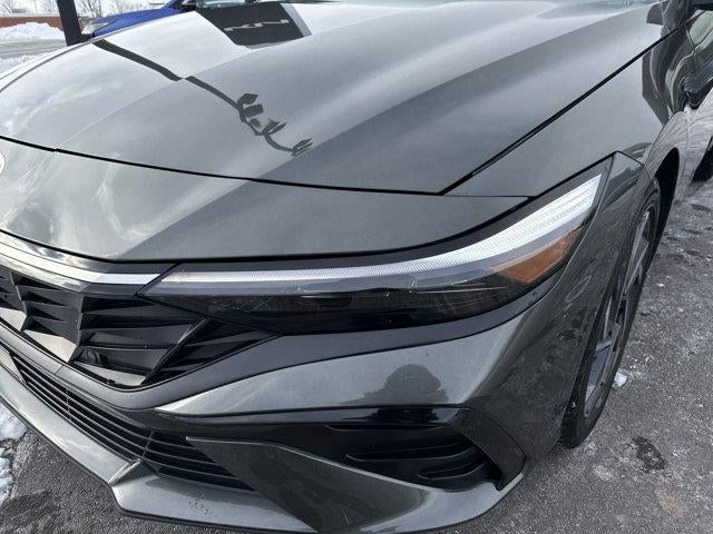 2025 Hyundai ELANTRA SEL Convenience IVT