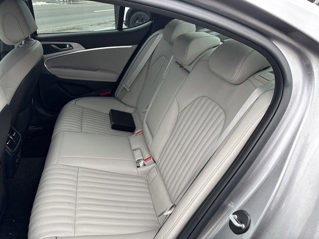 2023 Genesis G70 2.0T AWD