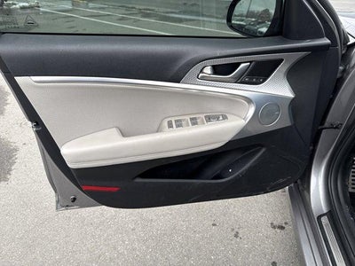 2023 Genesis G70 2.0T AWD