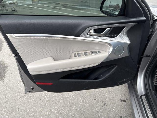 2023 Genesis G70 2.0T AWD