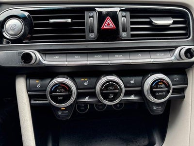 2023 Genesis G70 2.0T AWD