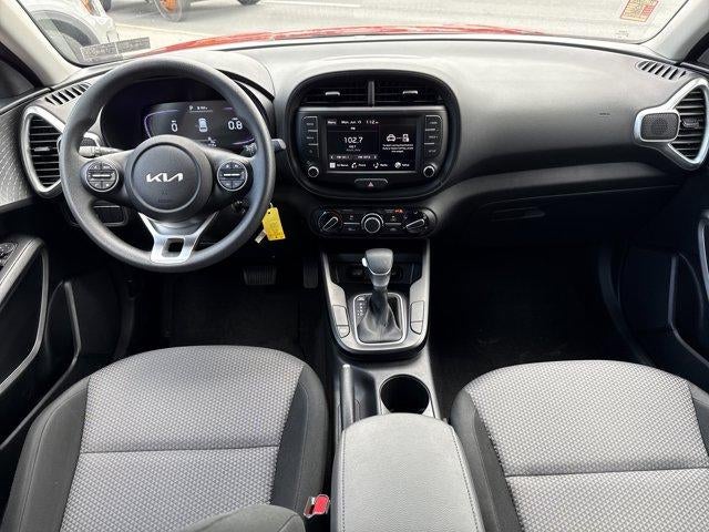 2025 Kia Soul LX FWD