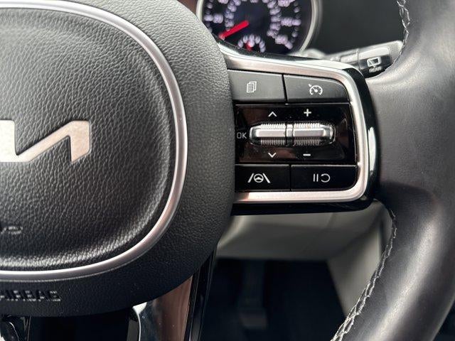 2024 Kia Carnival LX FWD w/Seat Pkg