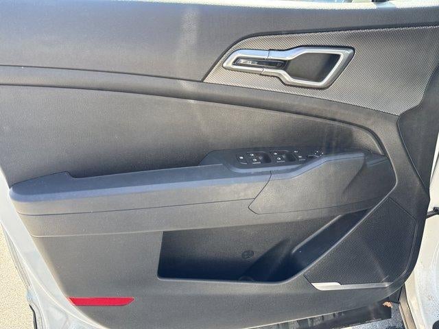 2023 Kia Sportage Hybrid LX AWD