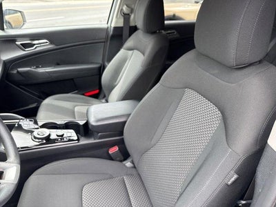 2023 Kia Sportage Hybrid LX AWD