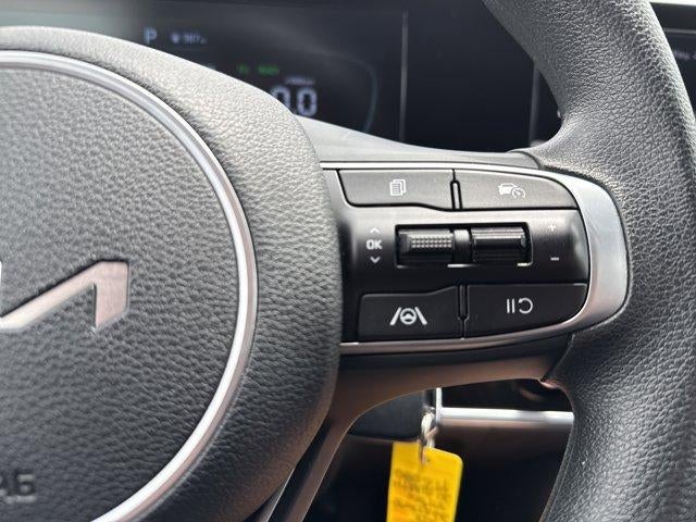 2023 Kia Sportage Hybrid LX AWD