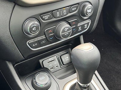 2017 Jeep Cherokee High Altitude 4x4 *Ltd Avail*