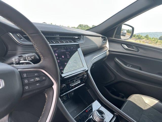 2025 Jeep Grand Cherokee Altitude X 4x4