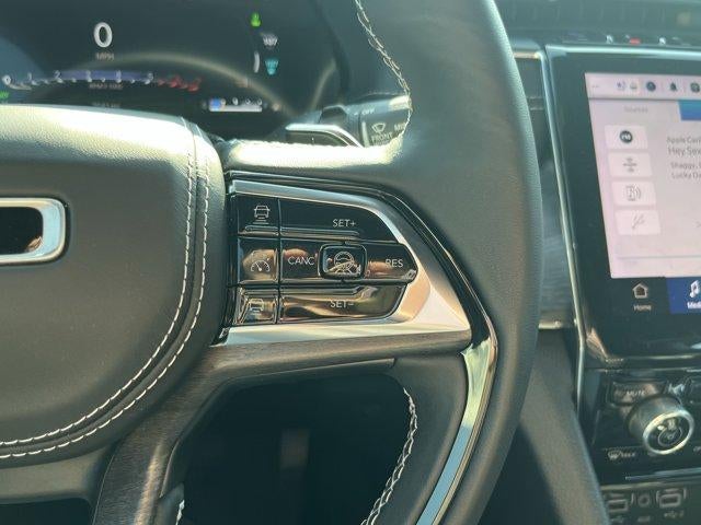 2024 Jeep Grand Cherokee 4xe Overland 4x4