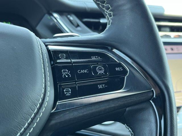 2023 Jeep Grand Cherokee 4xe Overland 4x4
