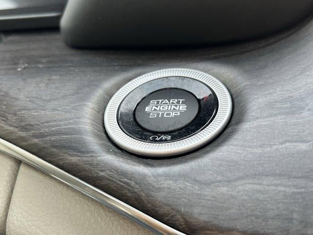 2022 Jeep Grand Cherokee 4xe Overland 4x4