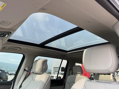 2023 Jeep Wagoneer L Series III 4x4