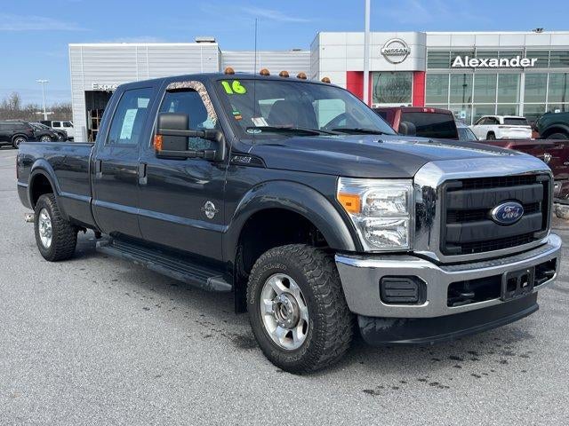 2016 Ford Super Duty F-250 SRW 4WD Crew Cab 6-3/4 Ft Box XL
