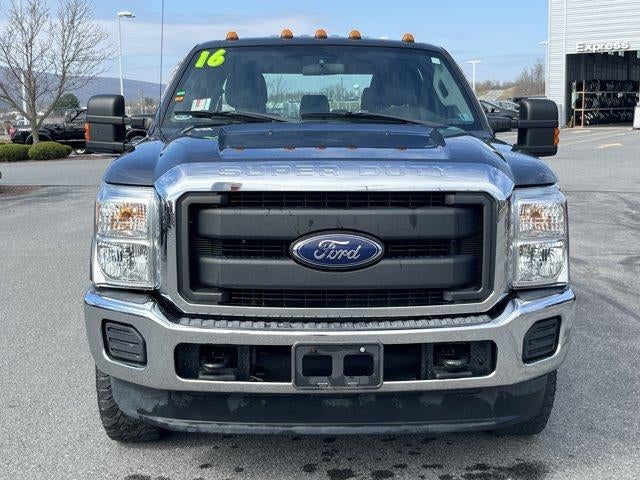 2016 Ford Super Duty F-250 SRW 4WD Crew Cab 6-3/4 Ft Box XL