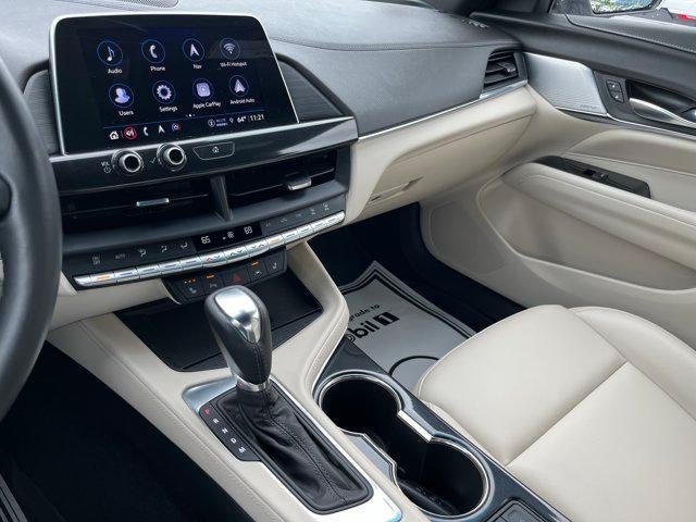 2025 Cadillac CT4 4dr Sdn Luxury