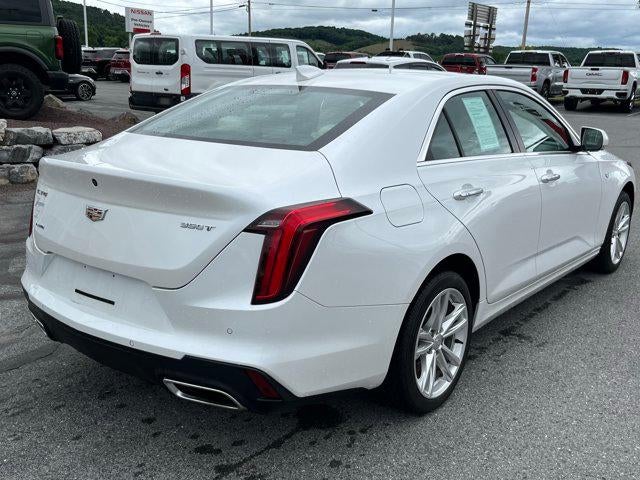 2025 Cadillac CT4 4dr Sdn Luxury