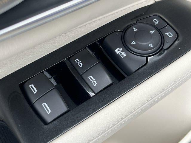 2021 Cadillac CT4 4dr Sdn Luxury