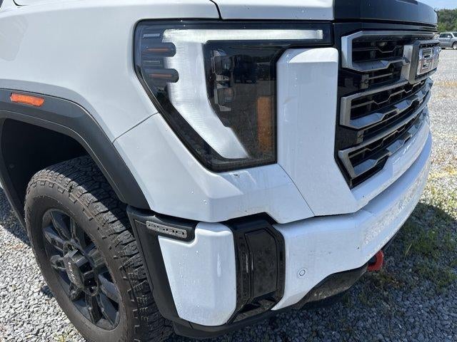 2025 GMC Sierra 2500 HD Crew Cab Standard Box 4-Wheel Drive AT4